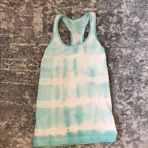 Tie dye lululemon tank